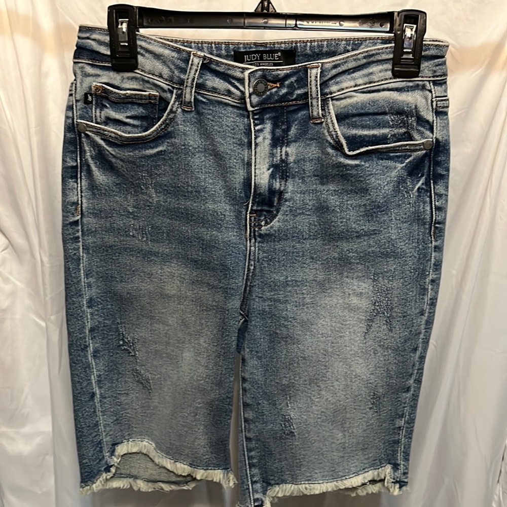 Judy Blue denim Bermuda shorts